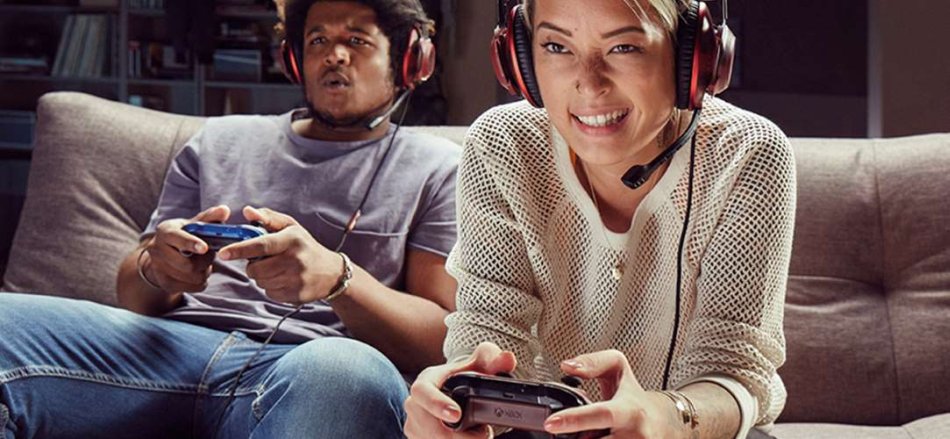 MULTIPLAYER MULTIPLAYER
